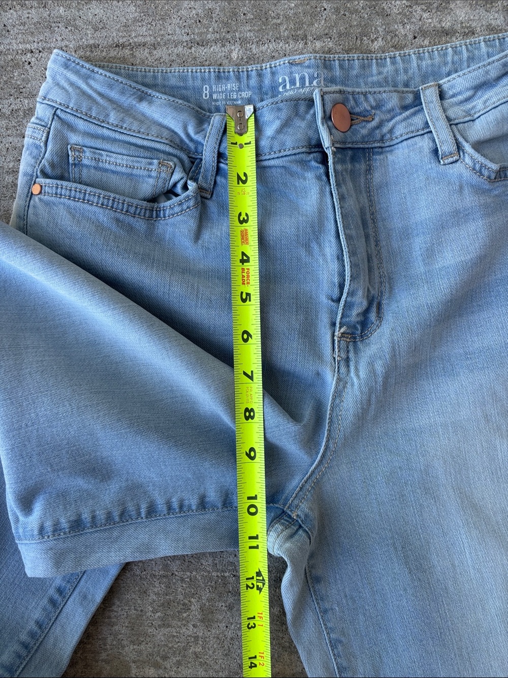 a.n.a Light Blue High Rise Wide-Leg Crop Jeans with Raw Hem - Picture 6 of 13